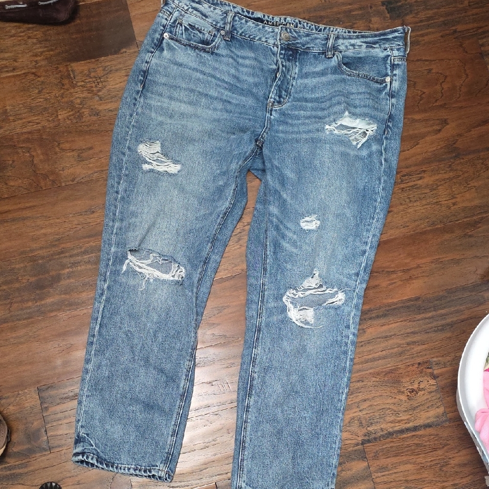 American Eagle Tomgirl Jeans - 16